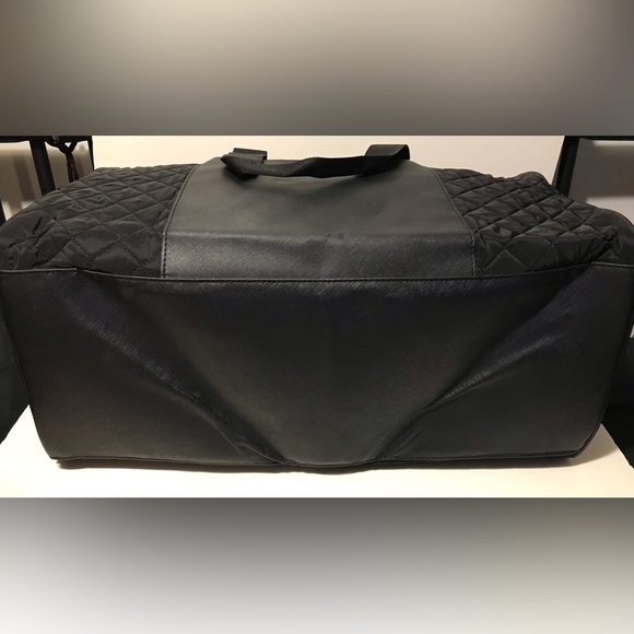 Vintage Womens DSW QUILTED WEEKENDER Duffle Bag Black Limited Tote Kors Coach Lv - Picture 12 of 16
